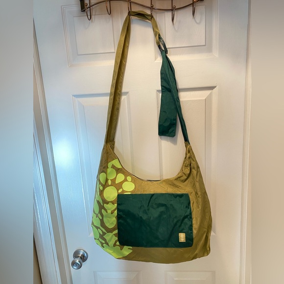 FP Movement x Thread Buti Carryall - Picture 3 of 7